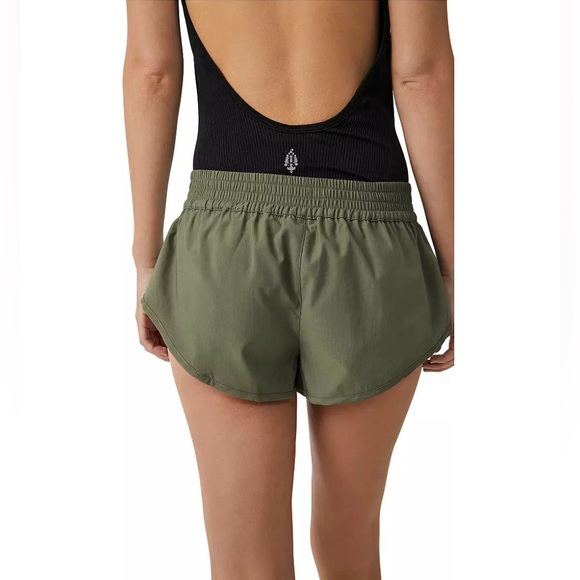 NWOT Free People Movement Women's Easy Does It Shorts Large - Picture 6 of 7